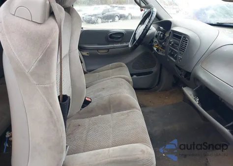 2002 Ford F-150 Xl/Xlt из США, поврежденный, VIN 2FTRX17282CA35882